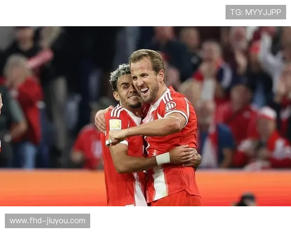 拜仁5-1莱比锡,下半场狂轰四球彰显霸主底蕴